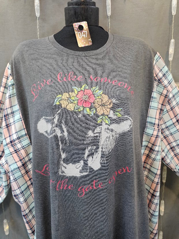 #47 "Live Life Like Someone Left the Gate Open" Upcycled Campfire Tee — Pastel Plaid Sleeves L - XL