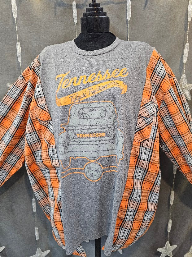#121 Tennessee Tailgate Tradition Graphic Tee & Plaid Sleeve Upcycle – Size 2/3X